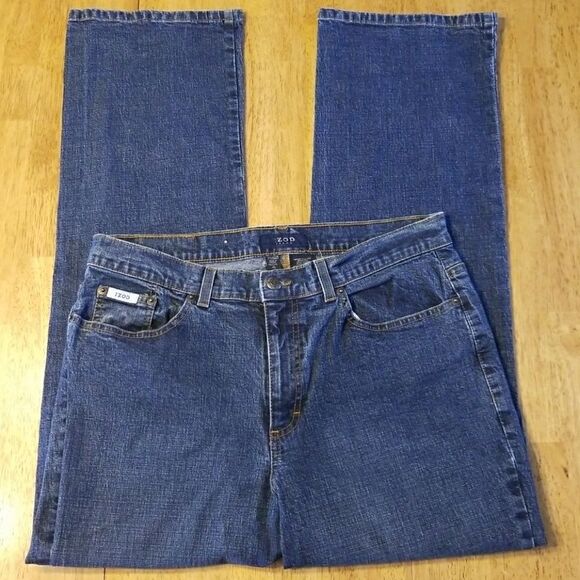 IZOD Denim Jeans - Picture 1 of 8